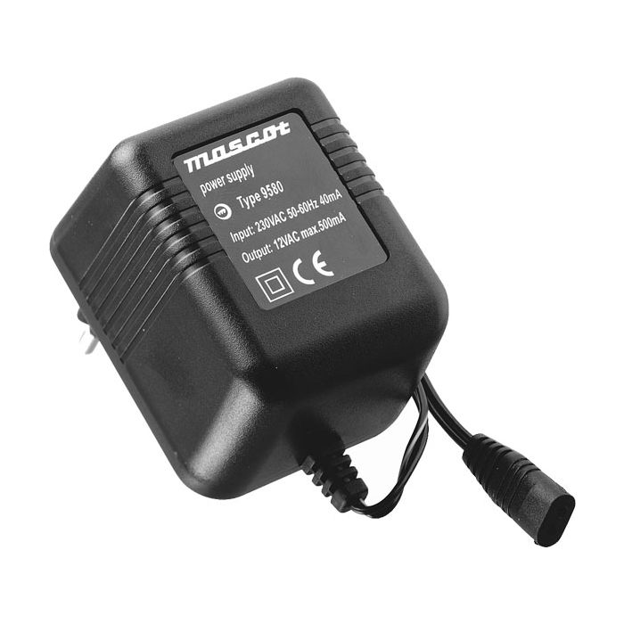 Adaptor